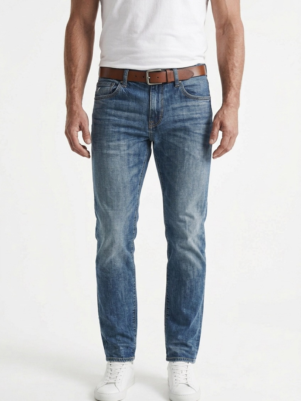 AMERICAN EAGLE | Slim Straight Medium Blue Wash Denim Jeans Men’s Size 32x34.